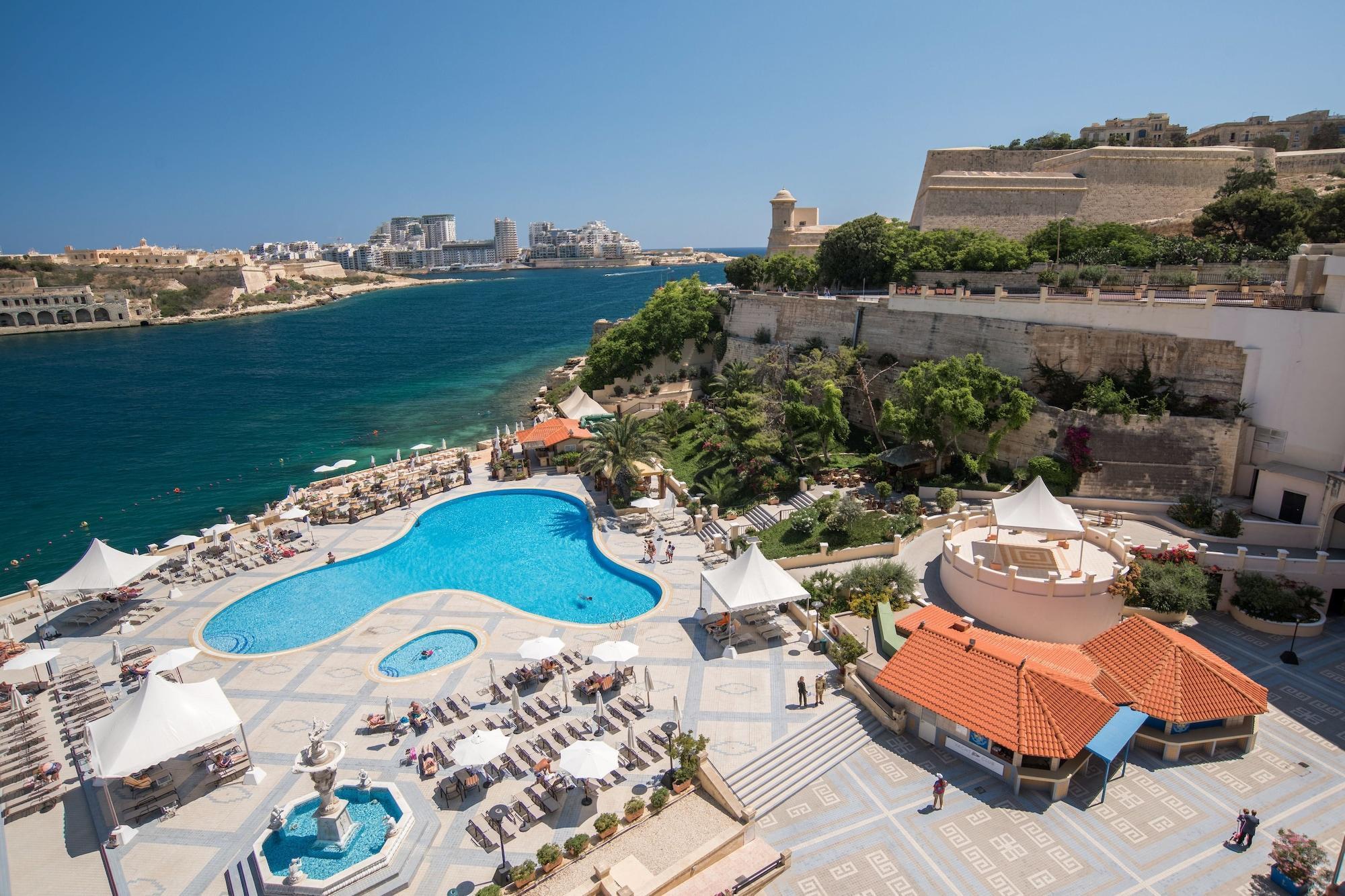 Grand Hotel Excelsior Floriana Buitenkant foto The Fortina Hotel